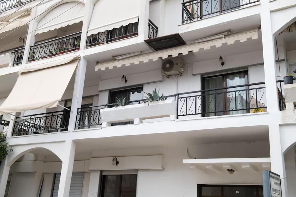 Markopoulosapartments Nea Moudania Zewnętrze zdjęcie